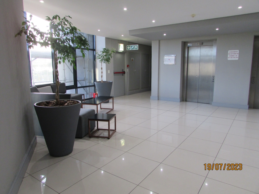 To Let commercial Property for Rent in Tyger Valley Western Cape